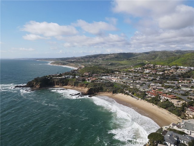 Detail Gallery Image 28 of 30 For 125 Irvine Cove Ct, Laguna Beach,  CA 92651 - 6 Beds | 6/1 Baths