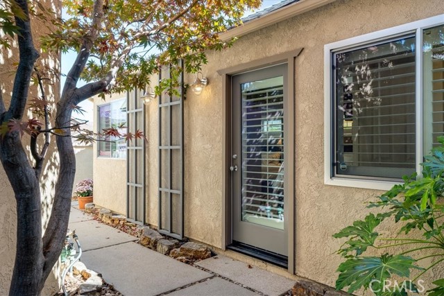 Image 6 of 55 For 1129 Vista Del Lago