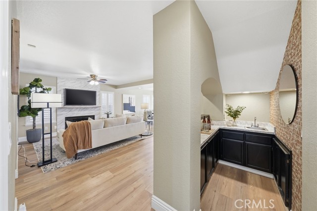 17350 Summer Oak Pl, Yorba Linda CA: https://media.crmls.org/medias/a02bcd53-35bd-4414-b3e7-7db31cdd8fca.jpg