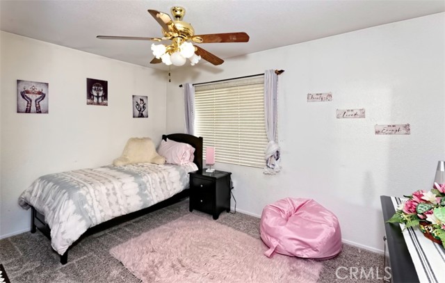 Detail Gallery Image 26 of 41 For 15605 Fairbanks Dr, Victorville,  CA 92394 - 6 Beds | 3/1 Baths