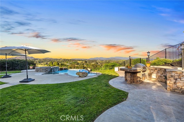 2278 Lindsey Court, Fallbrook CA: https://media.crmls.org/medias/a02d5bce-6ea2-4438-a2eb-87035097de8b.jpg