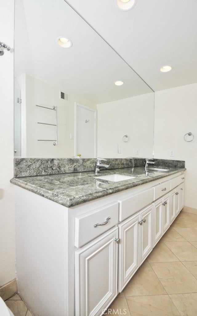 Updated granite bathroom #2