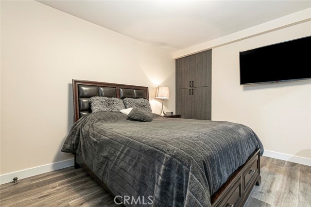 15409 Wyandotte Street, Van Nuys CA: https://media.crmls.org/medias/a030ac00-e39d-40b0-9781-0df9bbb552ca.jpg