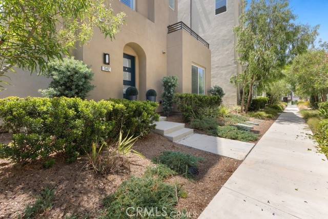 542 Cultivate, Irvine CA: https://media.crmls.org/medias/a031633a-8d8c-415d-bfcf-a45921f83717.jpg