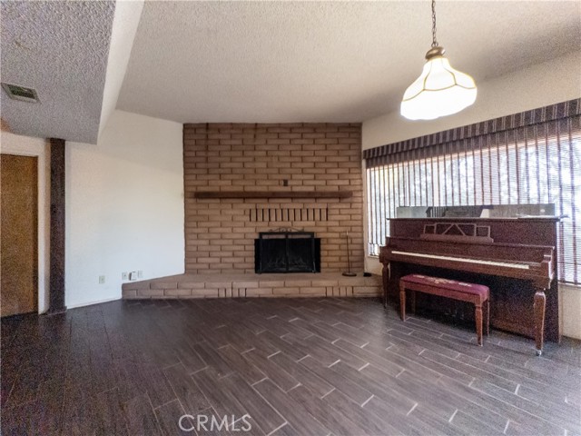 Detail Gallery Image 28 of 49 For 38758 Aster, Squaw Valley,  CA 93675 - 3 Beds | 2/1 Baths