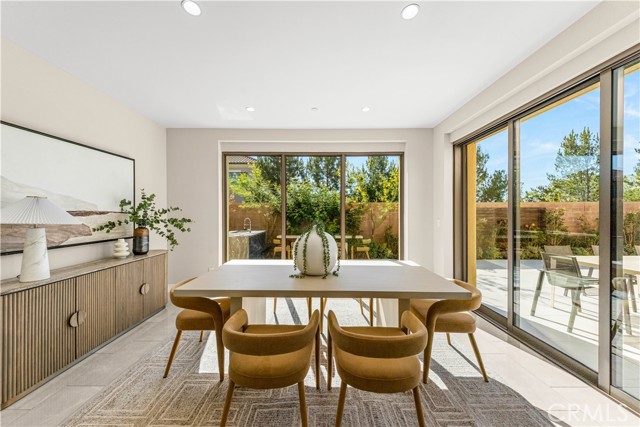 Detail Gallery Image 8 of 50 For 121 Oceano, Irvine,  CA 92602 - 3 Beds | 2/1 Baths