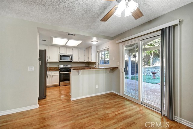 Detail Gallery Image 8 of 30 For 11024 Charleston, Rancho Cucamonga,  CA 91701 - 4 Beds | 3 Baths