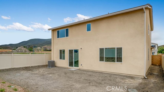 Detail Gallery Image 9 of 13 For 33328 Rusty Ct, French Valley,  CA 92596 - 5 Beds | 3 Baths