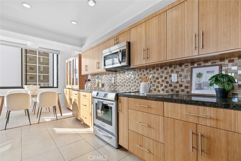 MLS #GD25268341 image #17