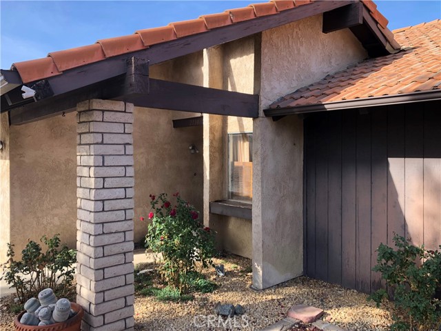 Detail Gallery Image 1 of 5 For 2114 Flame Tree Way, Hemet,  CA 92545 - 2 Beds | 2 Baths