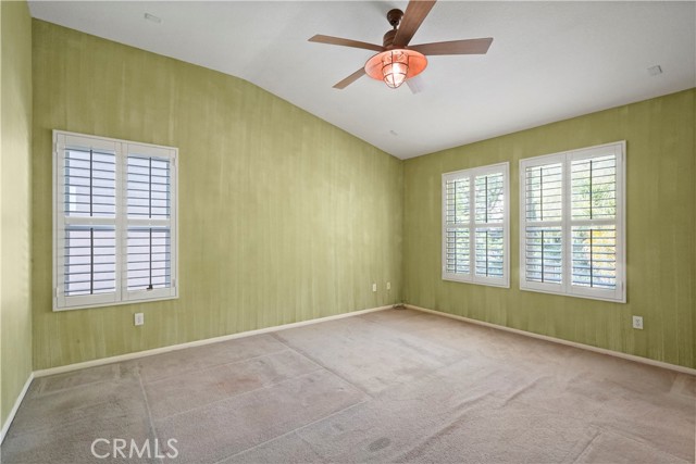 28445 Silverking Trail, Saugus CA: https://media.crmls.org/medias/a0368245-77b6-4e77-8e22-eb3d9b84d9ba.jpg
