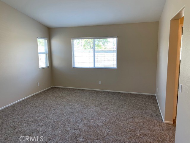 Detail Gallery Image 13 of 33 For 4450 Rainbow View Way, Hemet,  CA 92545 - 4 Beds | 2 Baths