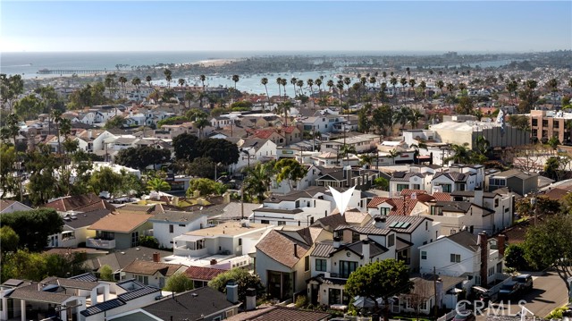 Detail Gallery Image 15 of 15 For 517 Larkspur #2,  Corona Del Mar,  CA 92625 - 2 Beds | 2/1 Baths