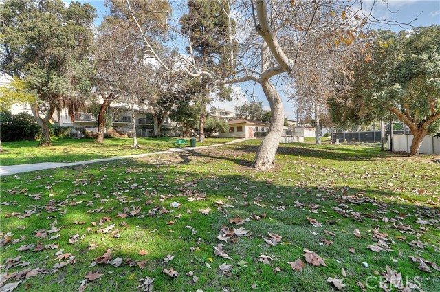 217 Vista Del Parque, Redondo Beach, California 90277, 4 Bedrooms Bedrooms, ,2 BathroomsBathrooms,Residential,Sold,Vista Del Parque,PV17010276