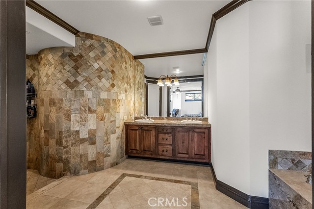 Detail Gallery Image 23 of 58 For 8022 Wesley, Joshua Tree,  CA 92252 - 5 Beds | 4/1 Baths