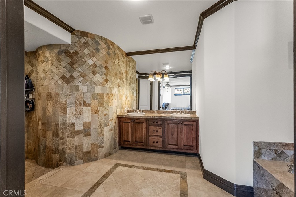 MLS #JT25247622 image #22