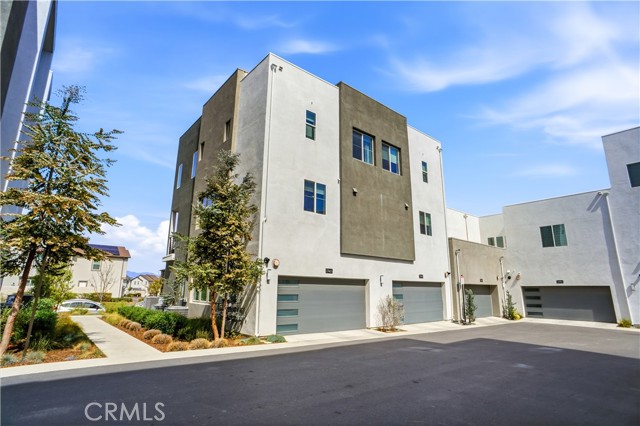 Detail Gallery Image 4 of 31 For 27465 Chamise, Valencia,  CA 91381 - 2 Beds | 3 Baths