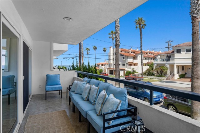 1201 Catalina Avenue, Redondo Beach, California 90277, 2 Bedrooms Bedrooms, ,1 BathroomBathrooms,Residential,For Sale,Catalina,SB25147212