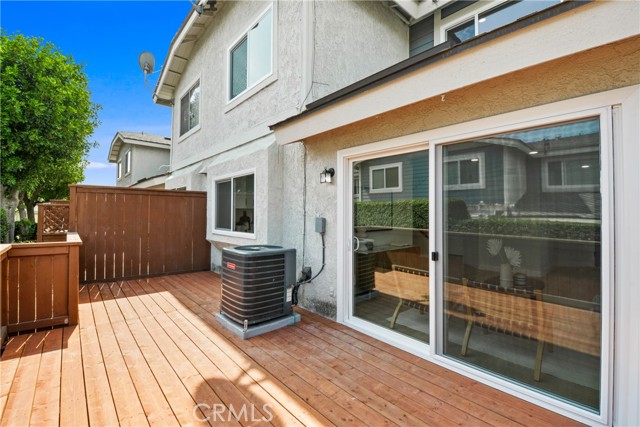 921 Boon Place, Corona CA: https://media.crmls.org/medias/a0391261-a88c-4420-a1e8-902009958413.jpg