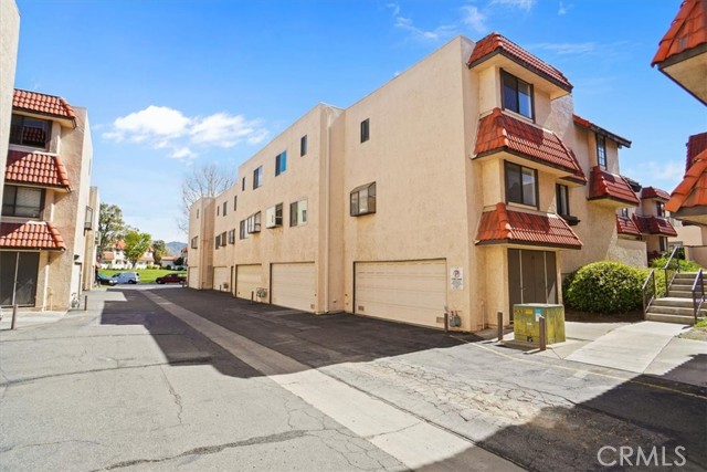 Detail Gallery Image 16 of 21 For 27617 Nugget Drive #1,  Canyon Country,  CA 91387 - 3 Beds | 3 Baths