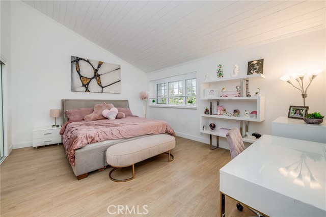 15464 Duomo Via Street, Bel Air CA: https://media.crmls.org/medias/a039a5b8-5d82-4ea5-92c1-0ffc91e0e2b8.jpg