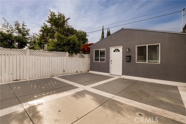 Detail Gallery Image 30 of 41 For 2523 S Victoria Ave, Los Angeles,  CA 90016 - 4 Beds | 2 Baths