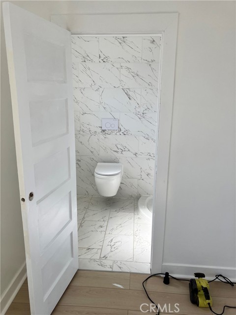 Detail Gallery Image 33 of 43 For 1818 W 81st, Los Angeles,  CA 90047 - 4 Beds | 3/1 Baths