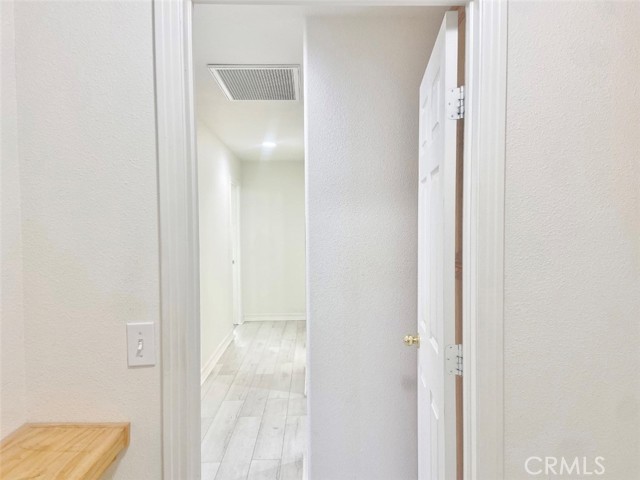 57281 Titian Court, Yucca Valley CA: https://media.crmls.org/medias/a03cab52-0766-4d41-98c2-e177b9e257e9.jpg