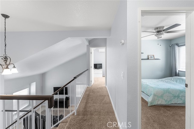 6264 N Beechwood Avenue, San Bernardino CA: https://media.crmls.org/medias/a03e10ff-8c35-44a2-ab5b-ba0e9f7abac7.jpg