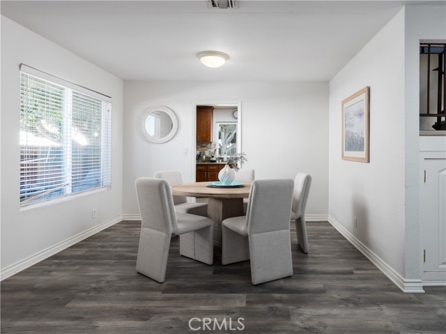 Detail Gallery Image 6 of 33 For 25006 Eshelman, Lomita,  CA 90717 - 4 Beds | 3 Baths