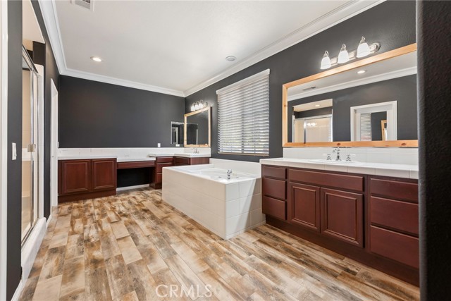 16767 Eagle Peak Road, Riverside CA: https://media.crmls.org/medias/a03ebf00-5303-46c6-90f7-474a6eeeb125.jpg