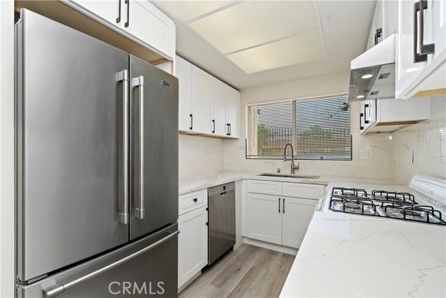 Detail Gallery Image 4 of 23 For 622 S Santa Fe #6,  Hemet,  CA 92543 - 2 Beds | 2 Baths