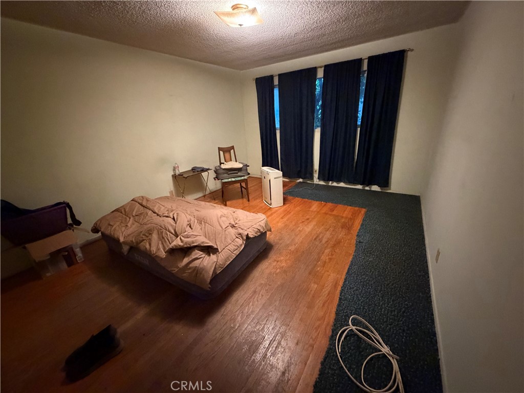 https://media.crmls.org/medias/a0403f57-14de-4311-b894-c6819f1afb35.jpg?preset=X-Large