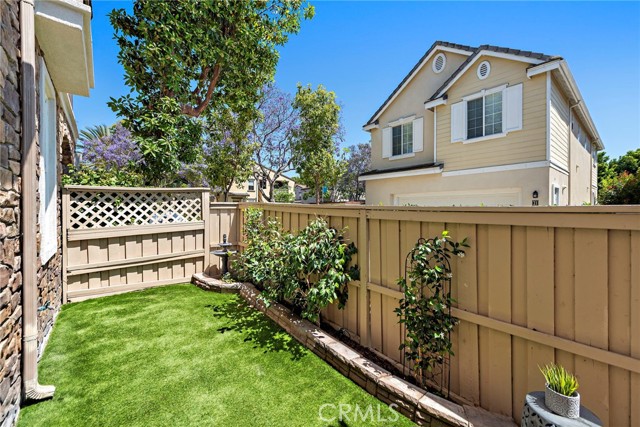 81 Mercantile Way, Ladera Ranch CA: https://media.crmls.org/medias/a0406ed4-4e3c-4844-b044-abf7c438ce8e.jpg