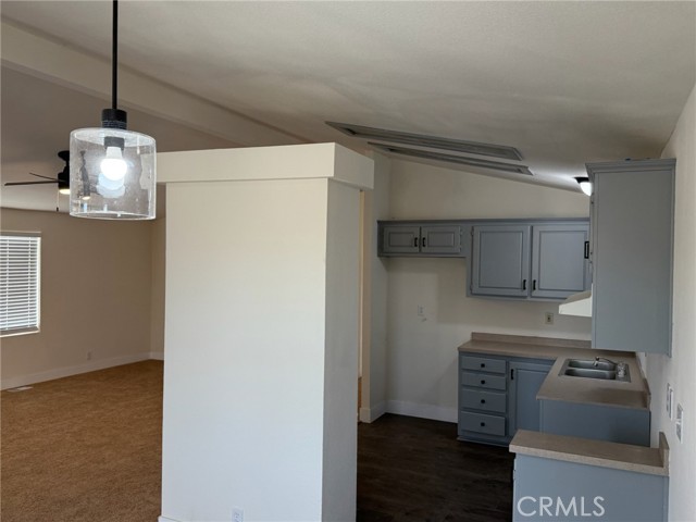 Detail Gallery Image 2 of 9 For 1354 Madera Rd, Pinon Hills,  CA 92372 - 3 Beds | 2 Baths