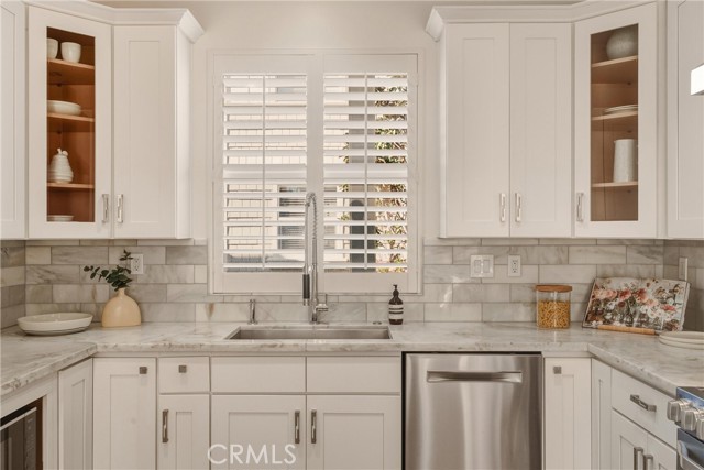 Detail Gallery Image 9 of 45 For 1800 S Pacific Coast #94,  Redondo Beach,  CA 90277 - 3 Beds | 3 Baths