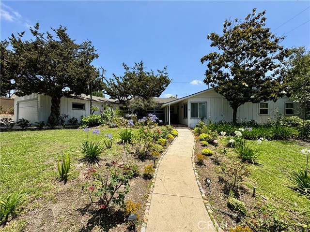 3030 San Juan Drive, Fullerton CA: https://media.crmls.org/medias/a04145b6-e4c1-428a-a4de-f16284238cde.jpg