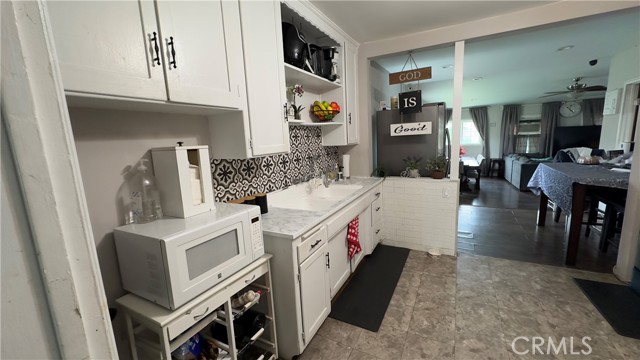 Detail Gallery Image 3 of 20 For 13620 Faust Ave, Bellflower,  CA 90706 - 2 Beds | 1 Baths