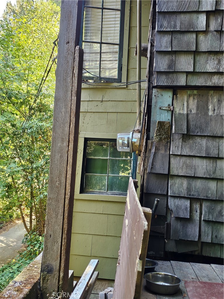 https://media.crmls.org/medias/a042d0ba-4d27-4e1c-895c-59659c78066e.jpg?preset=X-Large