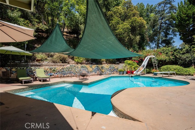 24101 Philiprimm Street, Woodland Hills CA: https://media.crmls.org/medias/a0457ac7-ee27-4481-af15-03131007dc6b.jpg