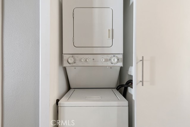 1192 Mitchell Avenue, Tustin CA: https://media.crmls.org/medias/a0464f6b-085b-426c-89fc-1ce9f1599ddc.jpg