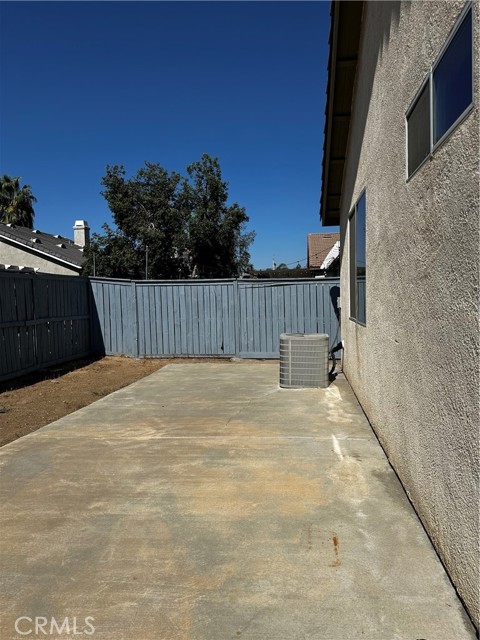 Detail Gallery Image 16 of 20 For 15387 Avenida Fiesta, Moreno Valley,  CA 92555 - 4 Beds | 2 Baths