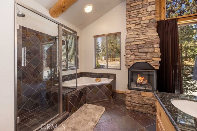 Detail Gallery Image 27 of 67 For 1046 Heritage, Big Bear City,  CA 92314 - 5 Beds | 4/1 Baths