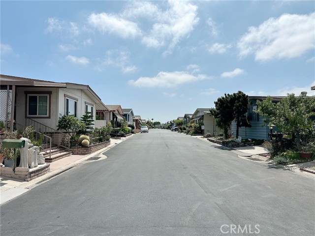 9200 Westminster Blvd Unit 73, Westminster CA: https://media.crmls.org/medias/a047b8bb-e5b1-4cb3-8fb1-53adc6f54a01.jpg