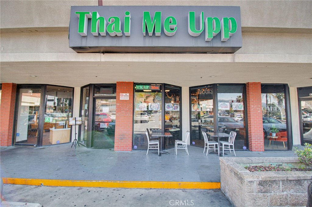 818 N Pacific Avenue D, Glendale, CA 91203