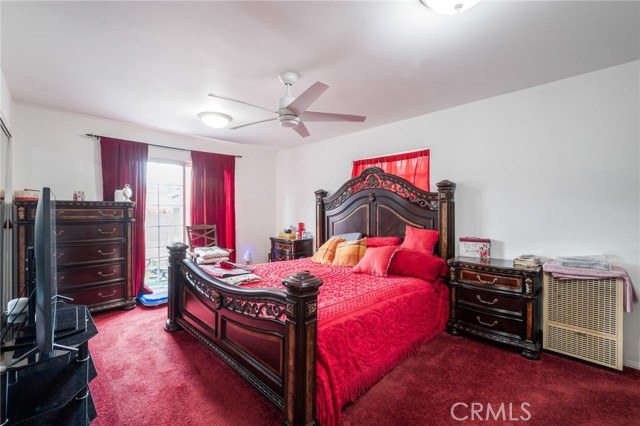 Detail Gallery Image 15 of 23 For 352 E 49th, Long Beach,  CA 90805 - 3 Beds | 2 Baths