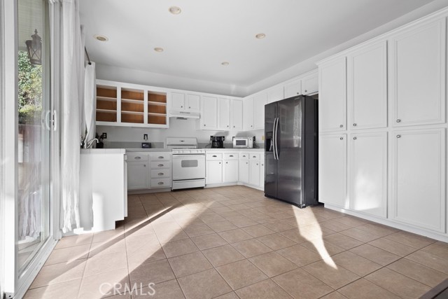 29461 El Presidio, Menifee CA: https://media.crmls.org/medias/a048c821-c800-4edf-8546-bb80665bdf86.jpg