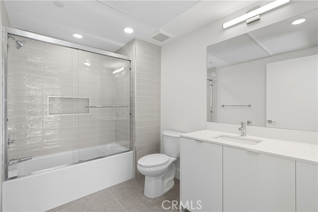 Detail Gallery Image 12 of 12 For 12078 Guerin St #305,  Studio City,  CA 91604 - 2 Beds | 2 Baths