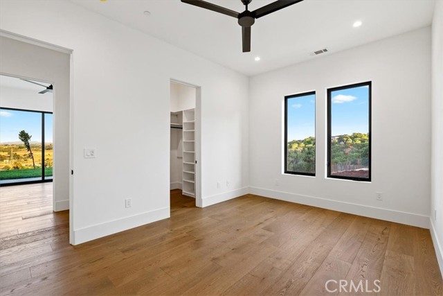 1755 Burnt Rock Way, Templeton CA: https://media.crmls.org/medias/a04c50ba-3d03-4cc8-a5f3-2a5b4cd1e3aa.jpg