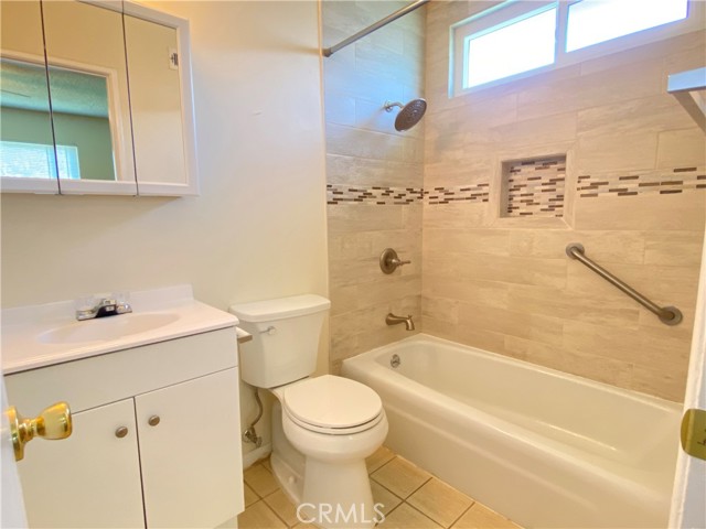 Detail Gallery Image 13 of 24 For 6641 Naomi, Buena Park,  CA 90620 - 4 Beds | 2 Baths